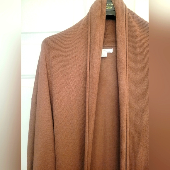 Indi pink colour long cardigan - Picture 2 of 2